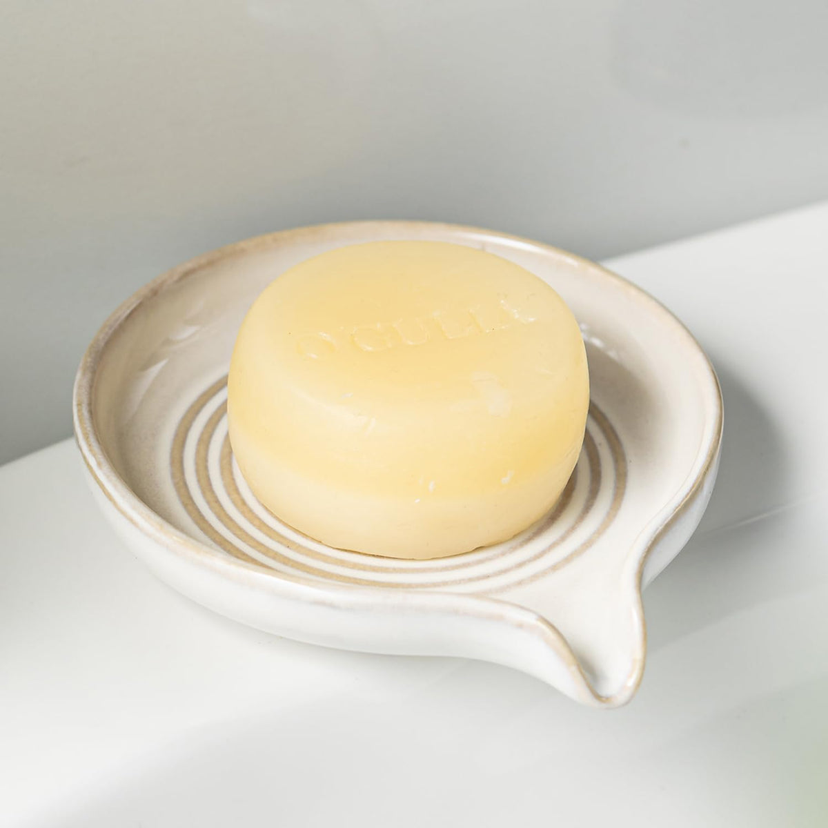 Zoeeker Self Draining Soap Dish, Ceramic Bar Soap Holder with Drainage