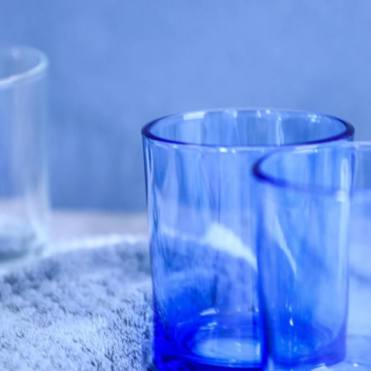 2 Pcs Classic Clear Cylindrical Glass Mouthwash Cups, Bathroom Brushing Cup, 6 Oz