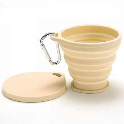 1 Foldable Silicone Water Cup, a Portable Travel Rinse Cup with Lid, Heat-resistant Tea Cup, Beverage Cup, Featuring a Carabiner Design for Hanging on Backpacks. Suitable for Camping, Outdoor Activities, Hiking, Cycling, Parties, Etc.